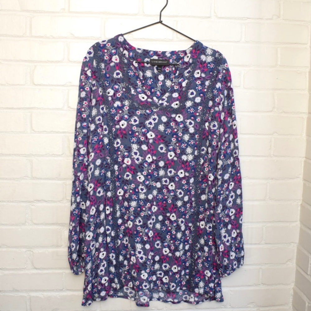 Lane Bryant gray floral lace longsleeve tunic top